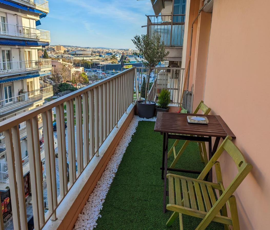 Charming 85Sqm Apartment With Panoramic City-Views 塞萨洛尼基 外观 照片